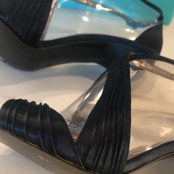 Bouquets Aleena satin midnight - Picture 7 of 9